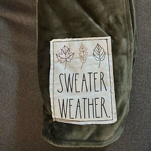 Rae Dunn throw blanket new with tags